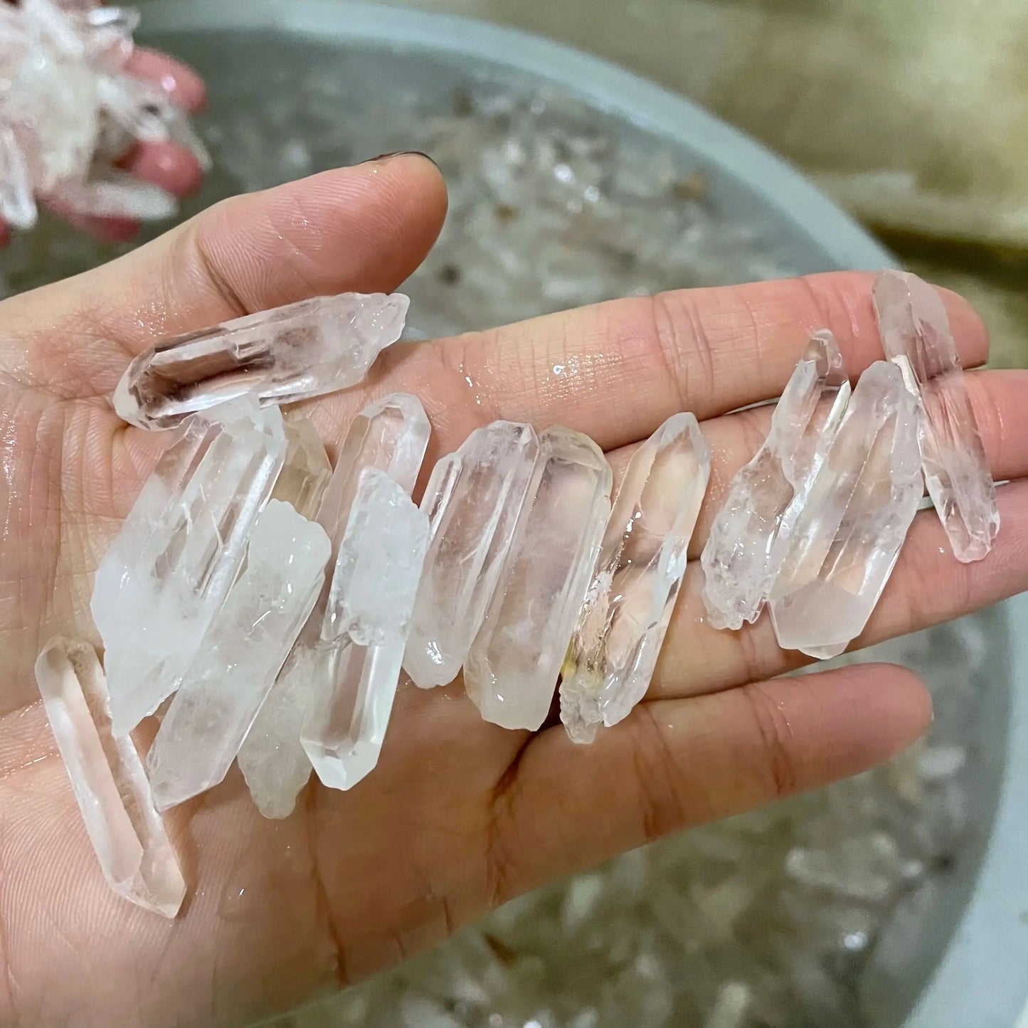 100% Natural Clear Quartz Healing Crystal